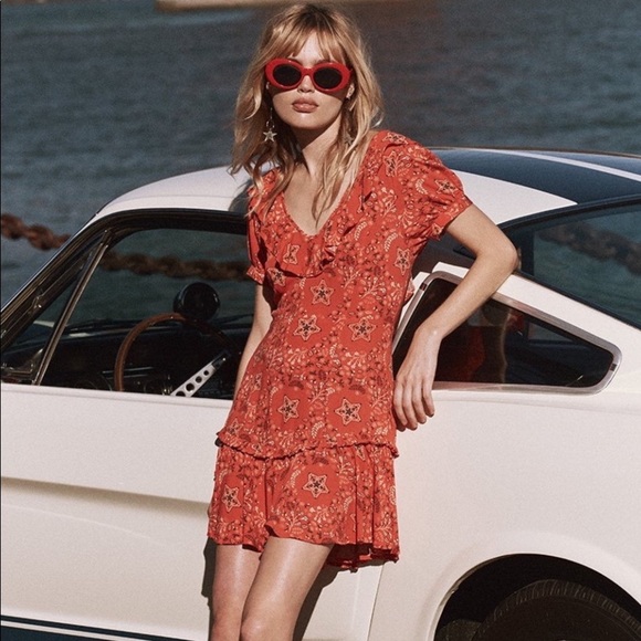 Spell and the gypsy red celestial dress - Picture 3 of 4